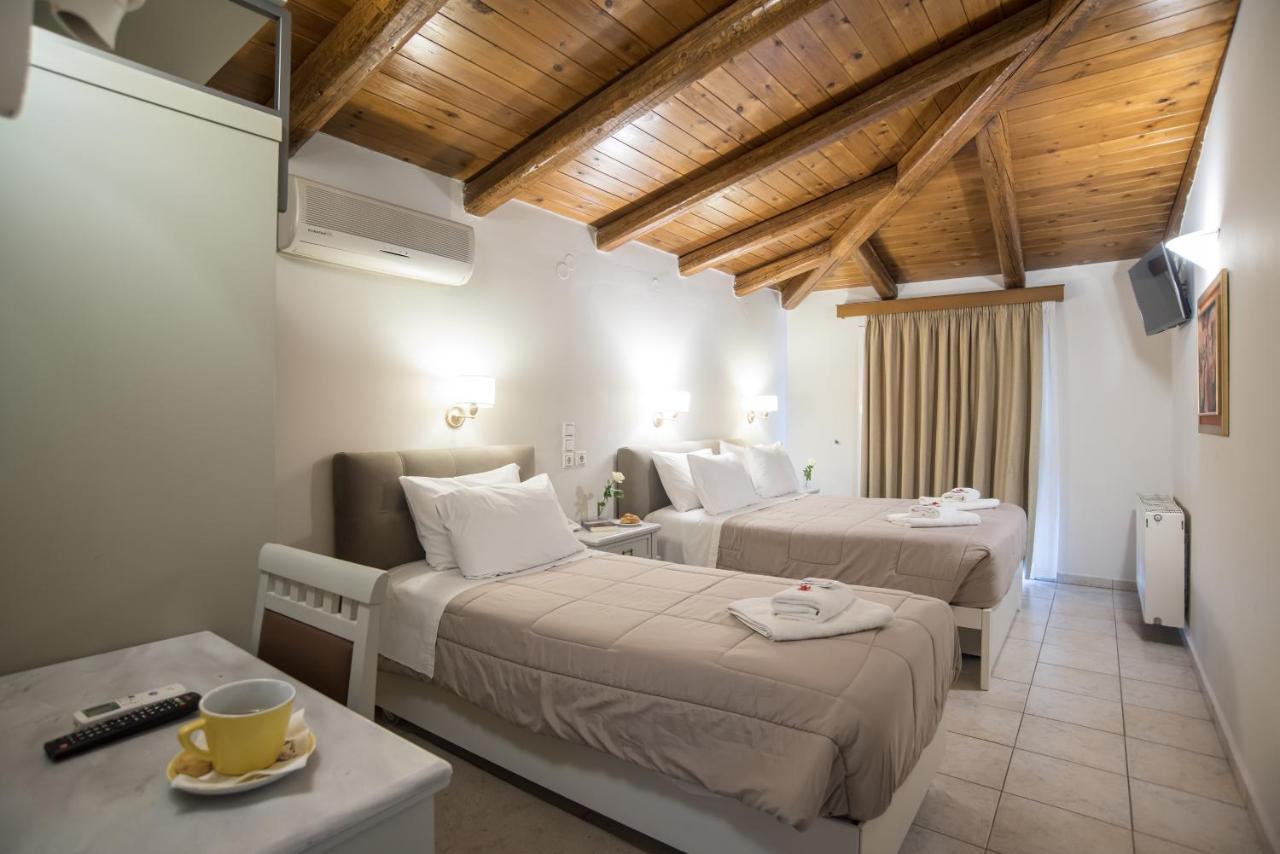 Parnassos 3*